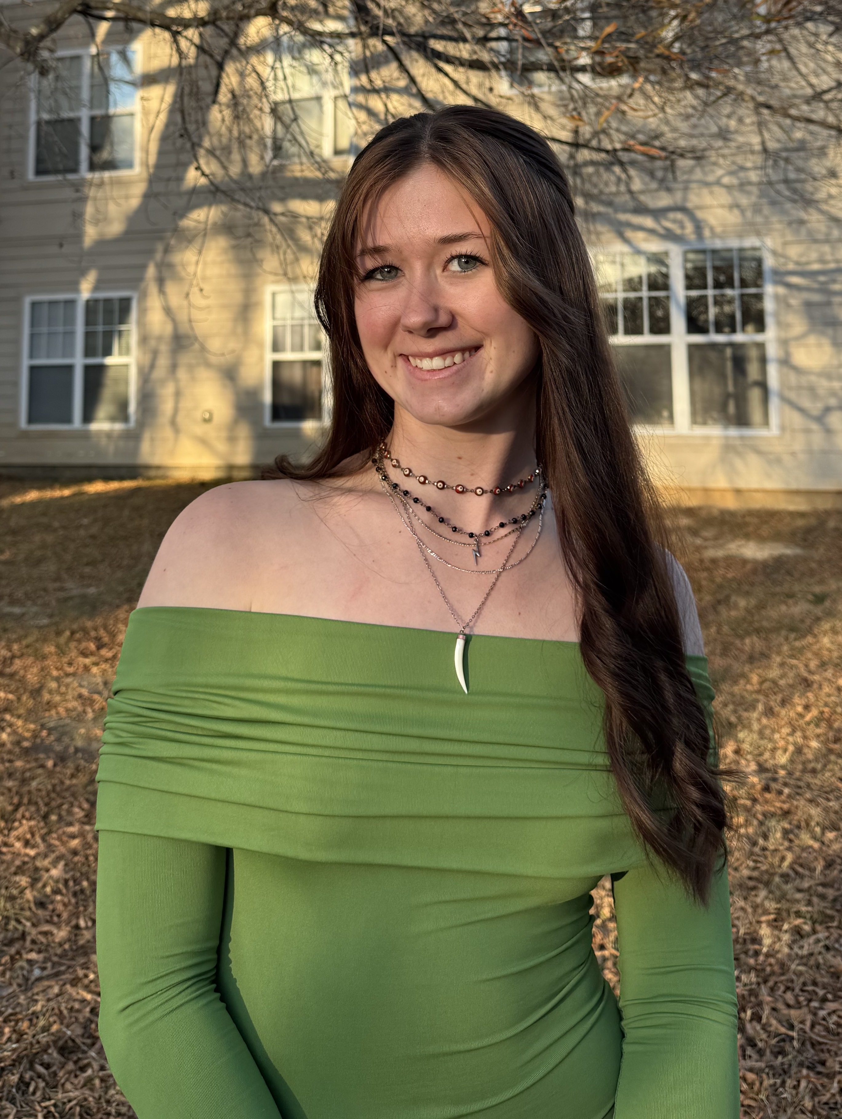 Maci Yeager Headshot